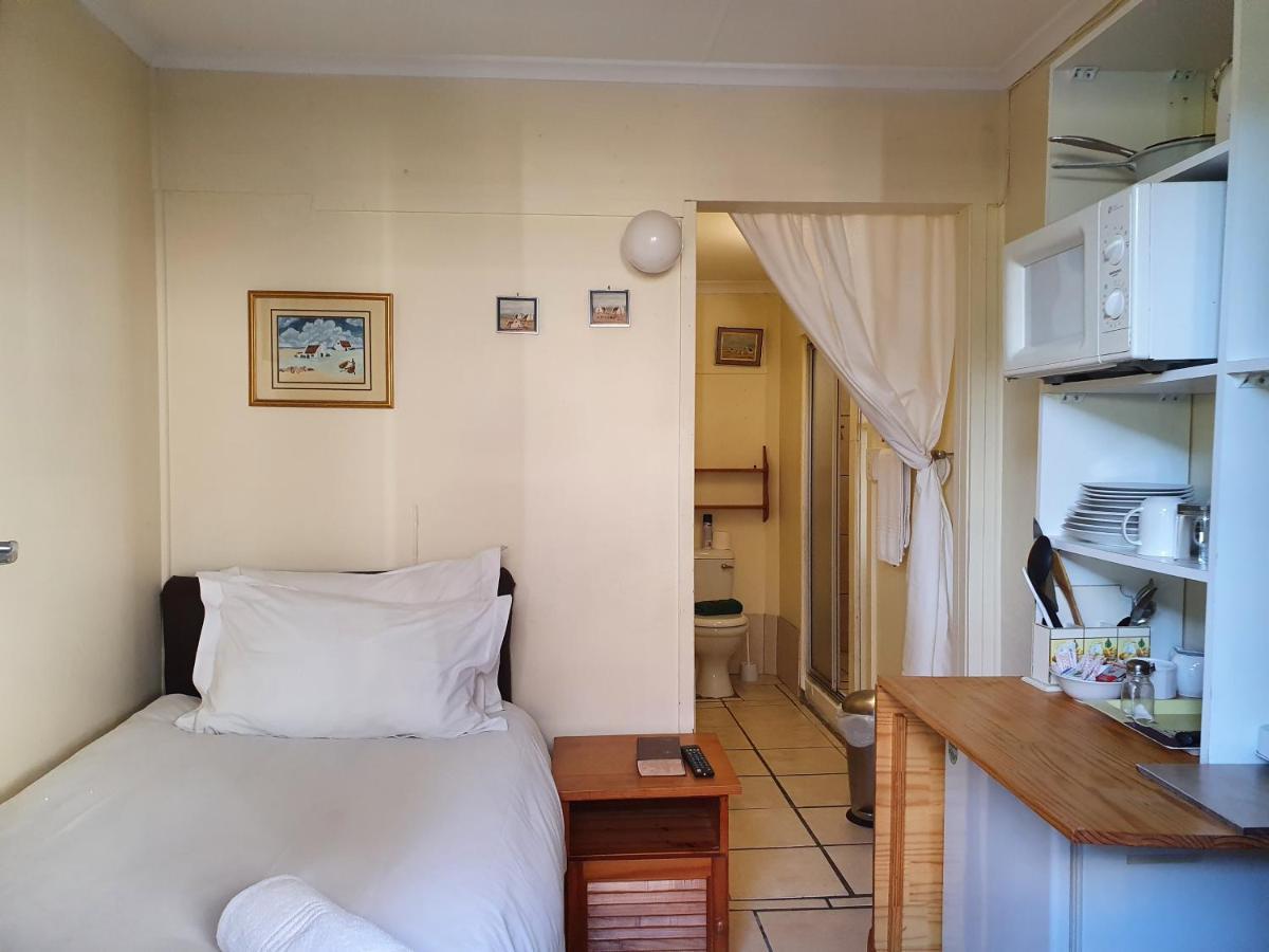 Lakeside Accommodation Knysna Exterior photo