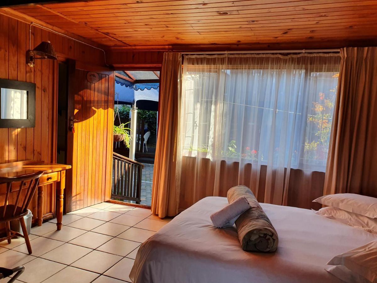 Lakeside Accommodation Knysna Exterior photo